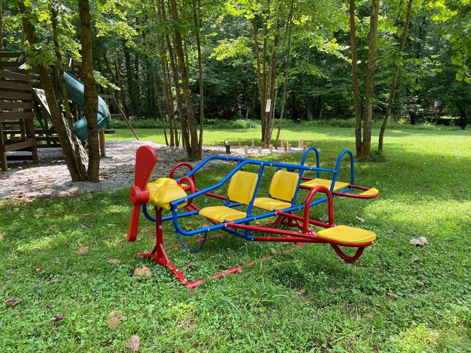Villa New Listing! Wine Country Retreat - 2 Bed, Hot Tub Dahlonega Exterior foto