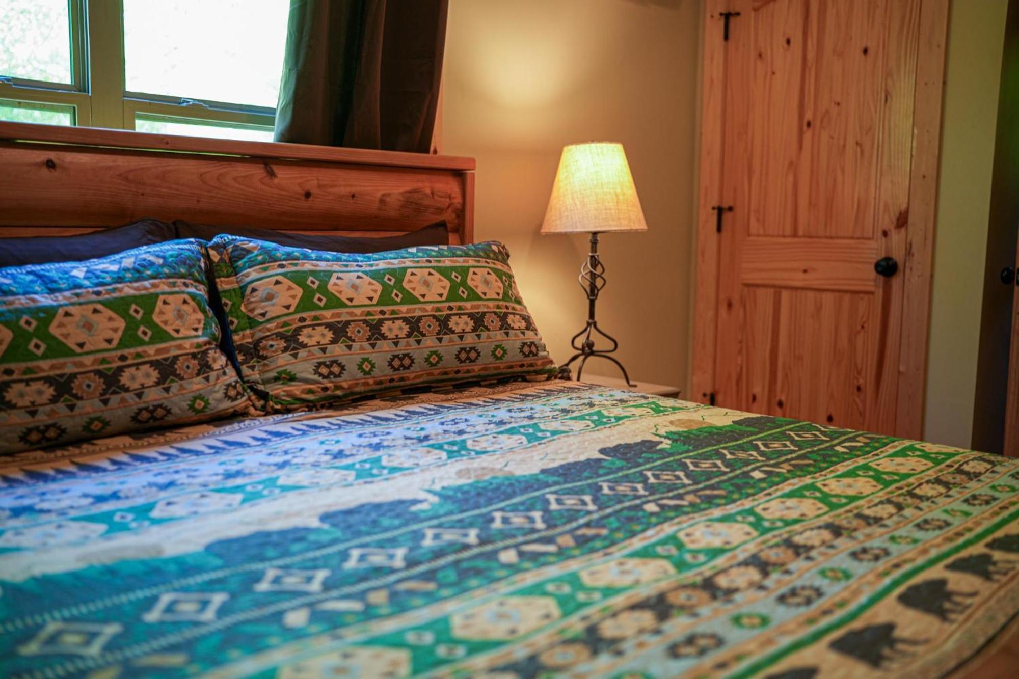 Villa New Listing! Wine Country Retreat - 2 Bed, Hot Tub Dahlonega Exterior foto