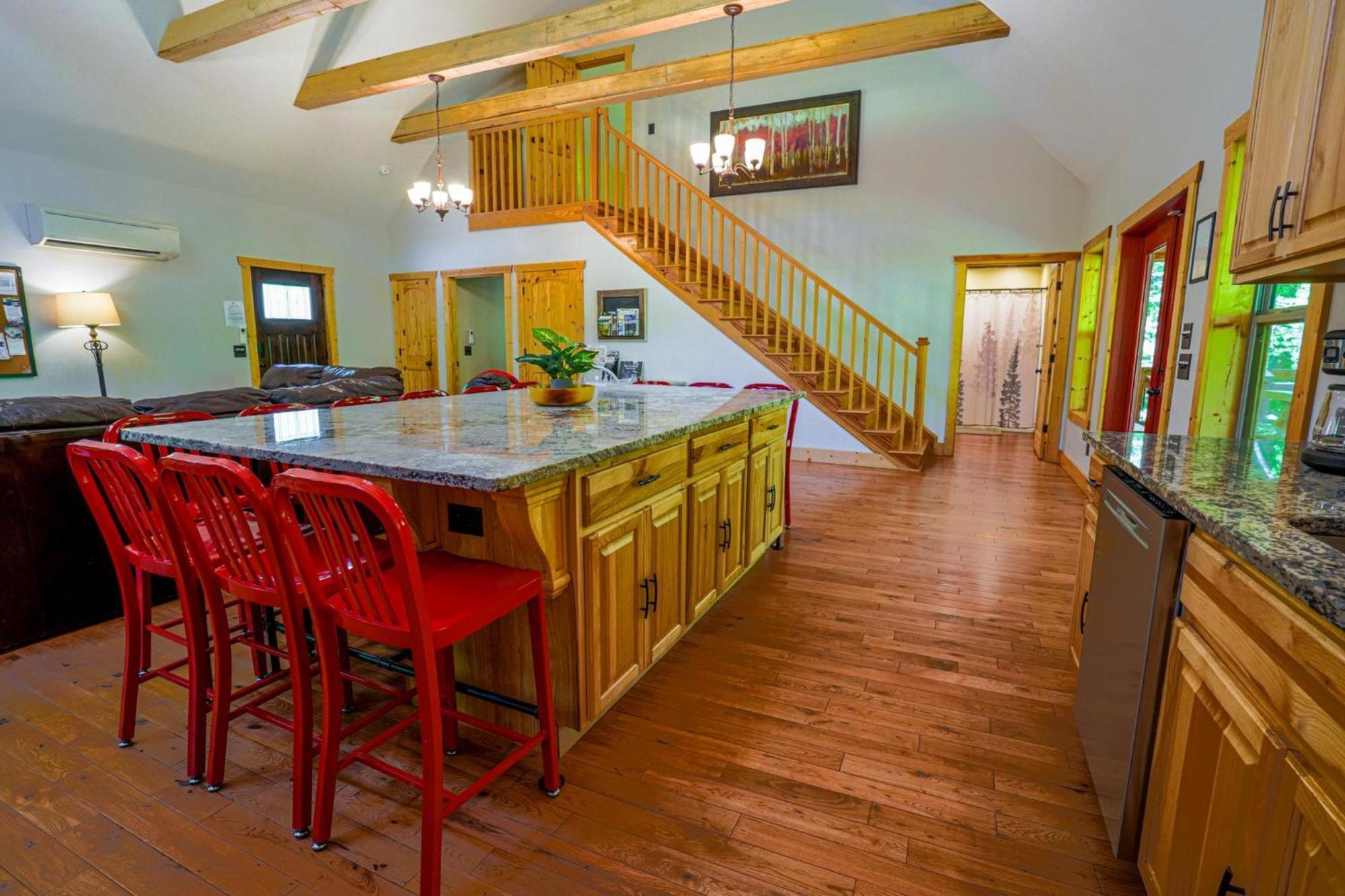 Villa New Listing! Wine Country Retreat - 2 Bed, Hot Tub Dahlonega Exterior foto